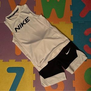 Dri fit Nike outfit.